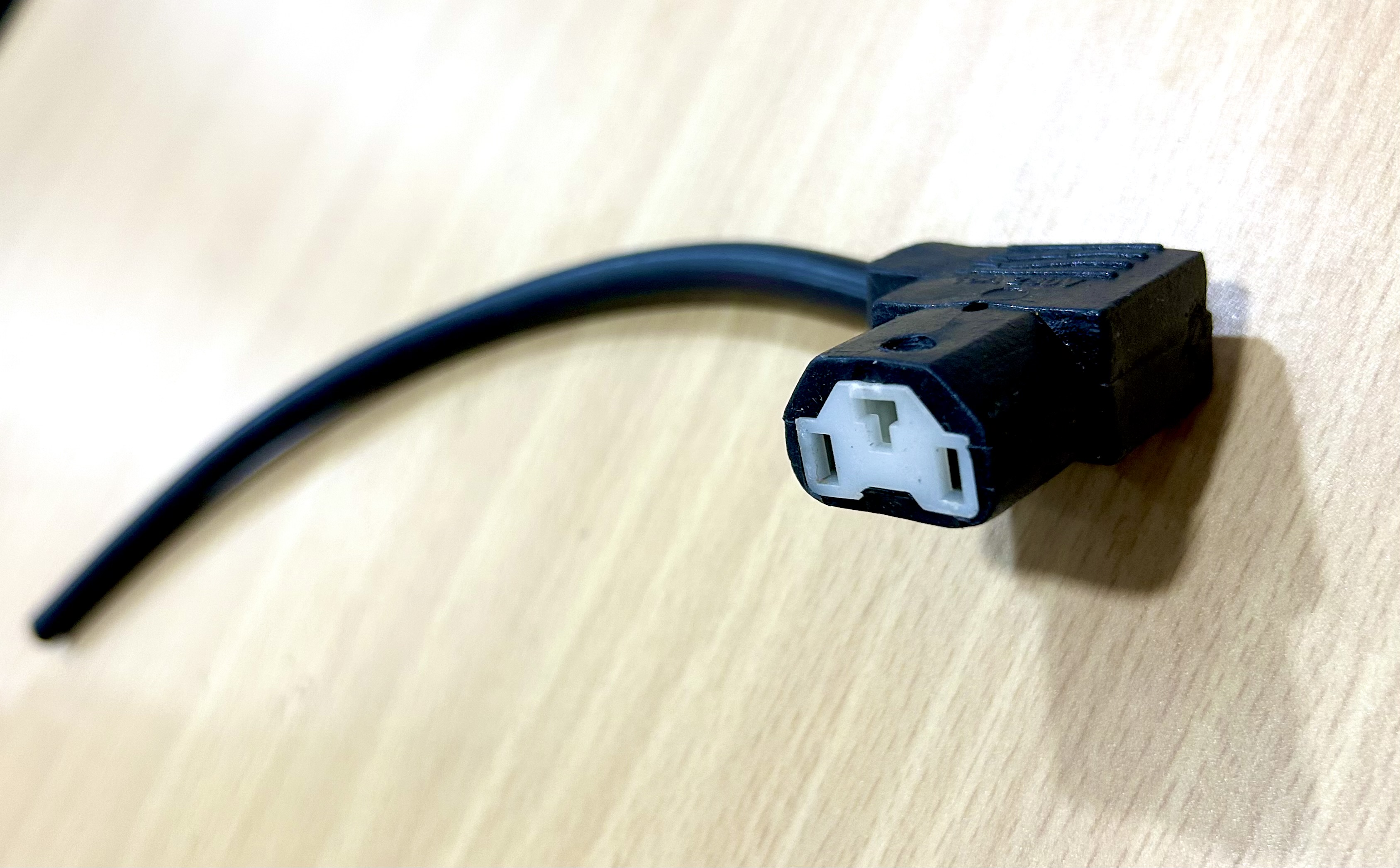 3 Pin Female Charging Socket With Wire